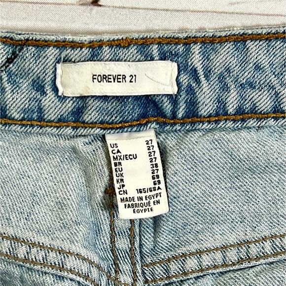 Forever 21 Distressed Ripped Jeans WMNS Baggy 27 Straight Leg Light Wash Casual - Picture 4 of 6